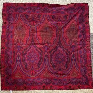 Square 100 % Wool Liz Claiborne Scarf 39” x 39”